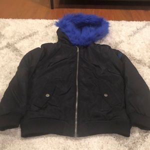 Calvin Klein girl’s glacial puffer jacket